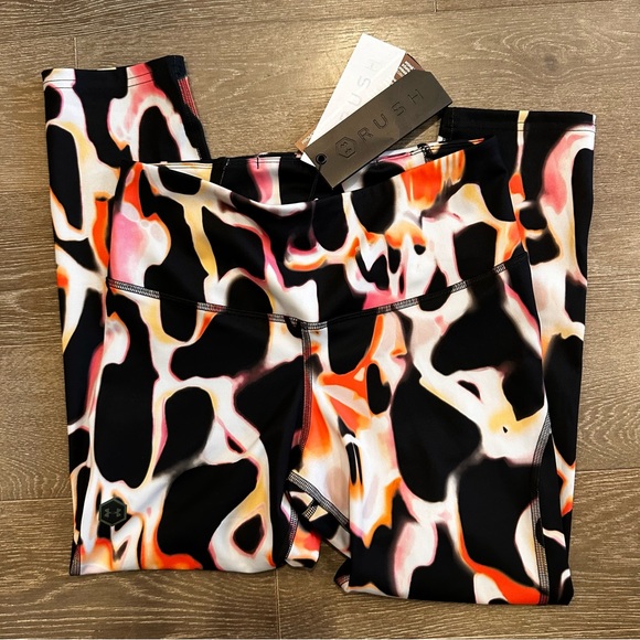 NWT Under Armour Rush Electric Crop leggings - Picture 4 of 8